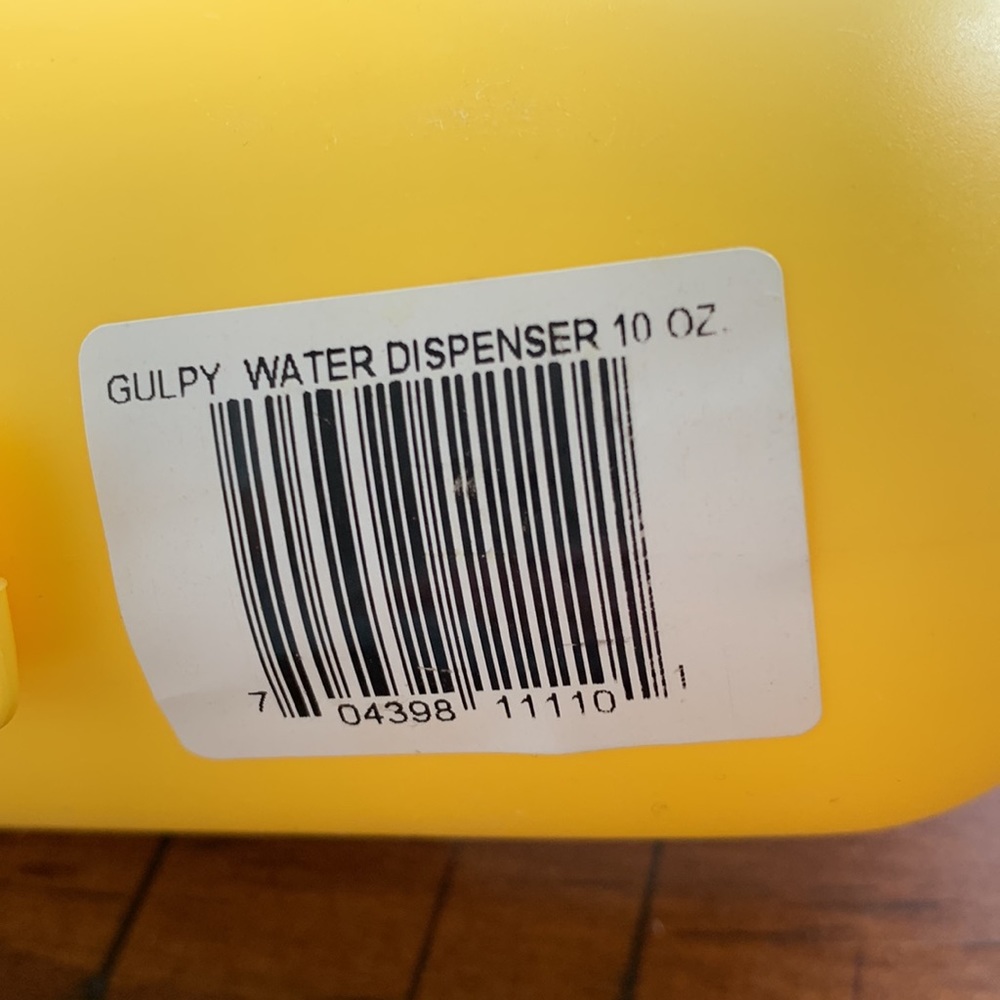 Gulpy Pet Water Dispenser - Picture 5 of 5